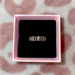 PURPLE PANDORA RING SIZE 5.5